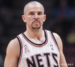 他用稳定的 他用稳定的